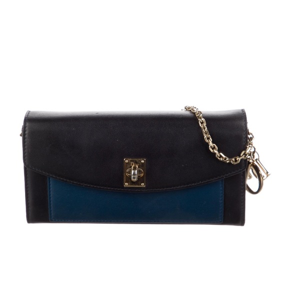 Dior wallet on chain. - Picture 1 of 5